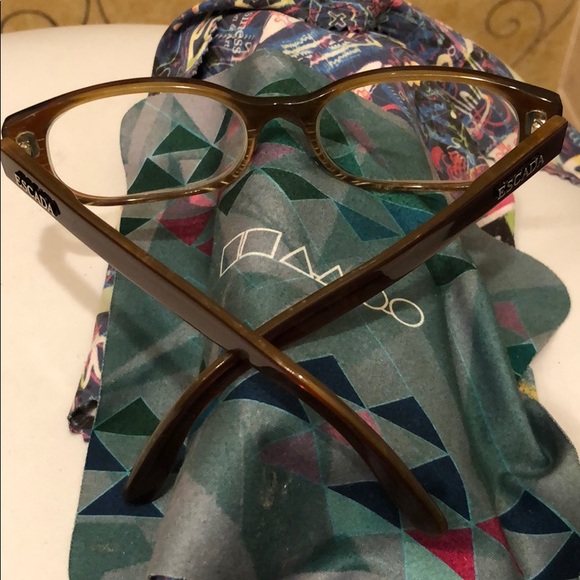 Escada Designer Eyewear - Picture 13 of 13